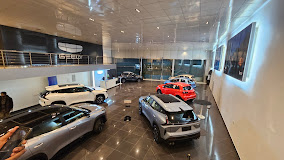 Kenda Motors - Geely Showroom